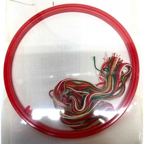 Joy To The World 7" Counted Cross Stitch Kit With Hoop By WonderArt - Picture 4 of 4